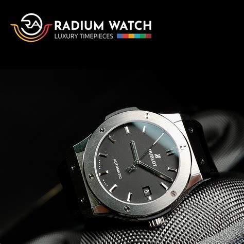 hublot クラシック フュージョン|Hublot Classic Fusion Review [2022]: The Titanium 45mm .